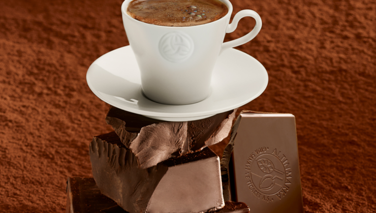 Kahve Dünyası Dünya Çikolata Günü’nü   Çikolatalı Türk Kahvesi ikram ederek kutlayacak
